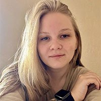 Анна Лучок