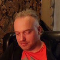 Михаил Витальевич Хенох