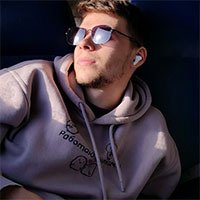 Максим Поселеннов