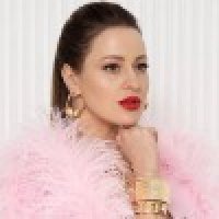 Люси Виноград