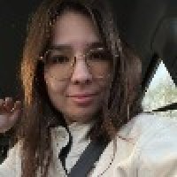 Женя Макарова