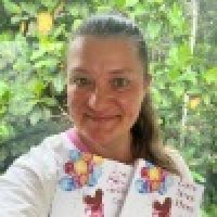 Надя Петрова