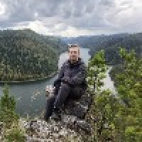 Денис Овчаров